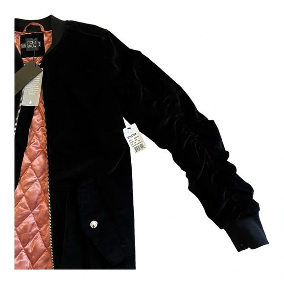 NWT Volcom Womens XS Stone Row Long Black Velvet Coat Pink Quilted Lining Zip Up - Picture 4 of 10